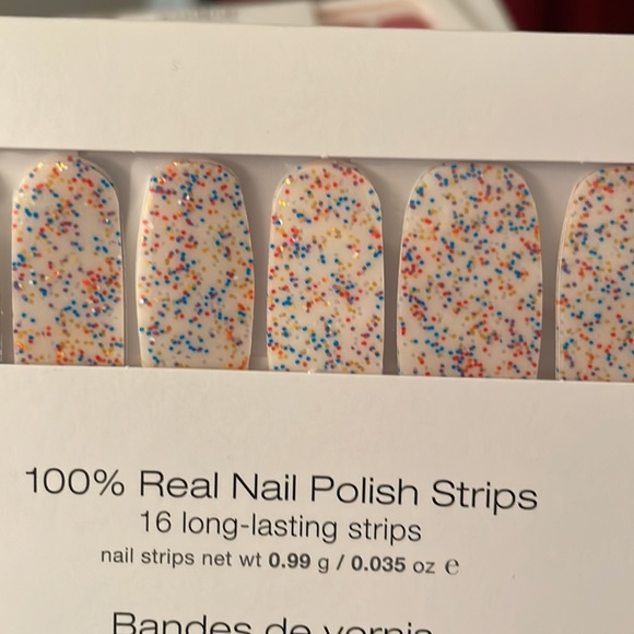 Color Street Nail Polish Strips - Sugar High - Picture 3 of 5